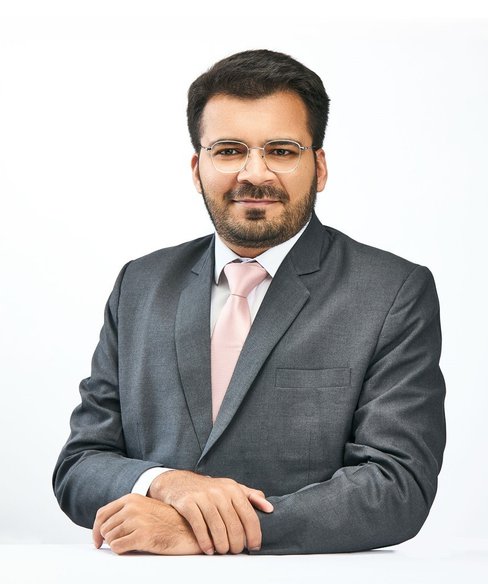Rozil Redhu, Mortgage Agent Level 2